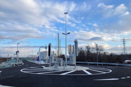 東北中央自動車道　山形PAスマートIC